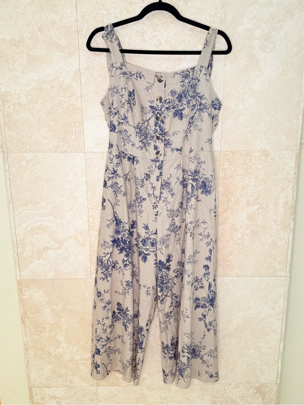 NWT Gal Meets Glam Magnolia Cottage Beige Blue Floral Smocked Jumpsuit Size 6